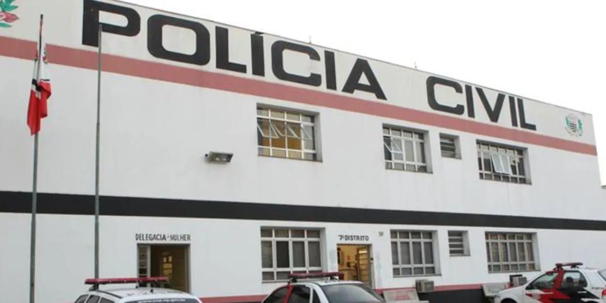 Caso foi registrado na Delegacia de Defesa da Mulher de Santos (DDM), no Gonzaga