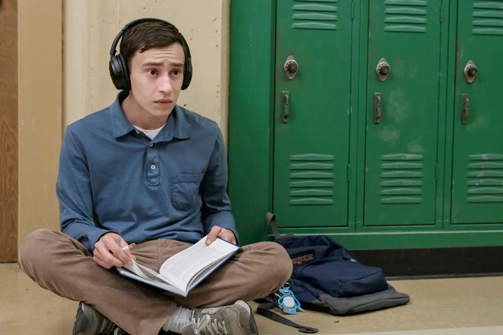 Atypical, da Netflix, é uma das séries mais realistas sobre o autismo; o protagonista tem um quadro leve