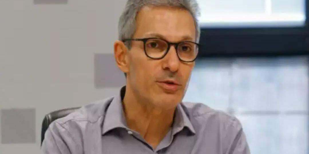 Zema compartilha frase atribuída a Mussolini sobre restrição à liberdade