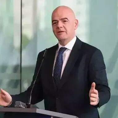 A Conmebol decidiu apoiar a candidatura de Gianni Infantino à presidência da Fifa