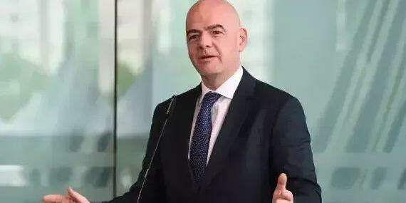 A Conmebol decidiu apoiar a candidatura de Gianni Infantino à presidência da Fifa