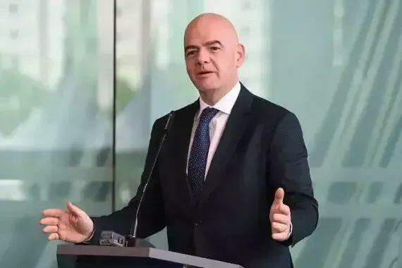 A Conmebol decidiu apoiar a candidatura de Gianni Infantino à presidência da Fifa