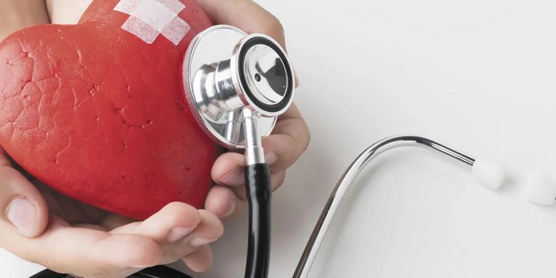 Uma das medidas é conscientizar as mulheres sobre uma rotina de exames periódicos