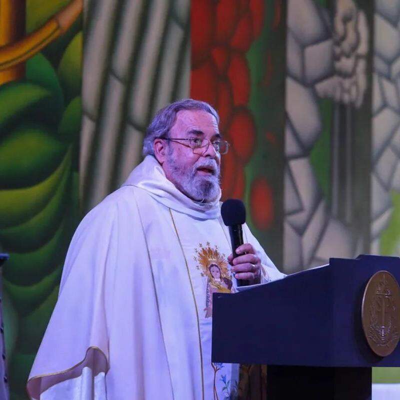 Padre celebrará missa na noite desta quinta-feira (10) em Praia Grande