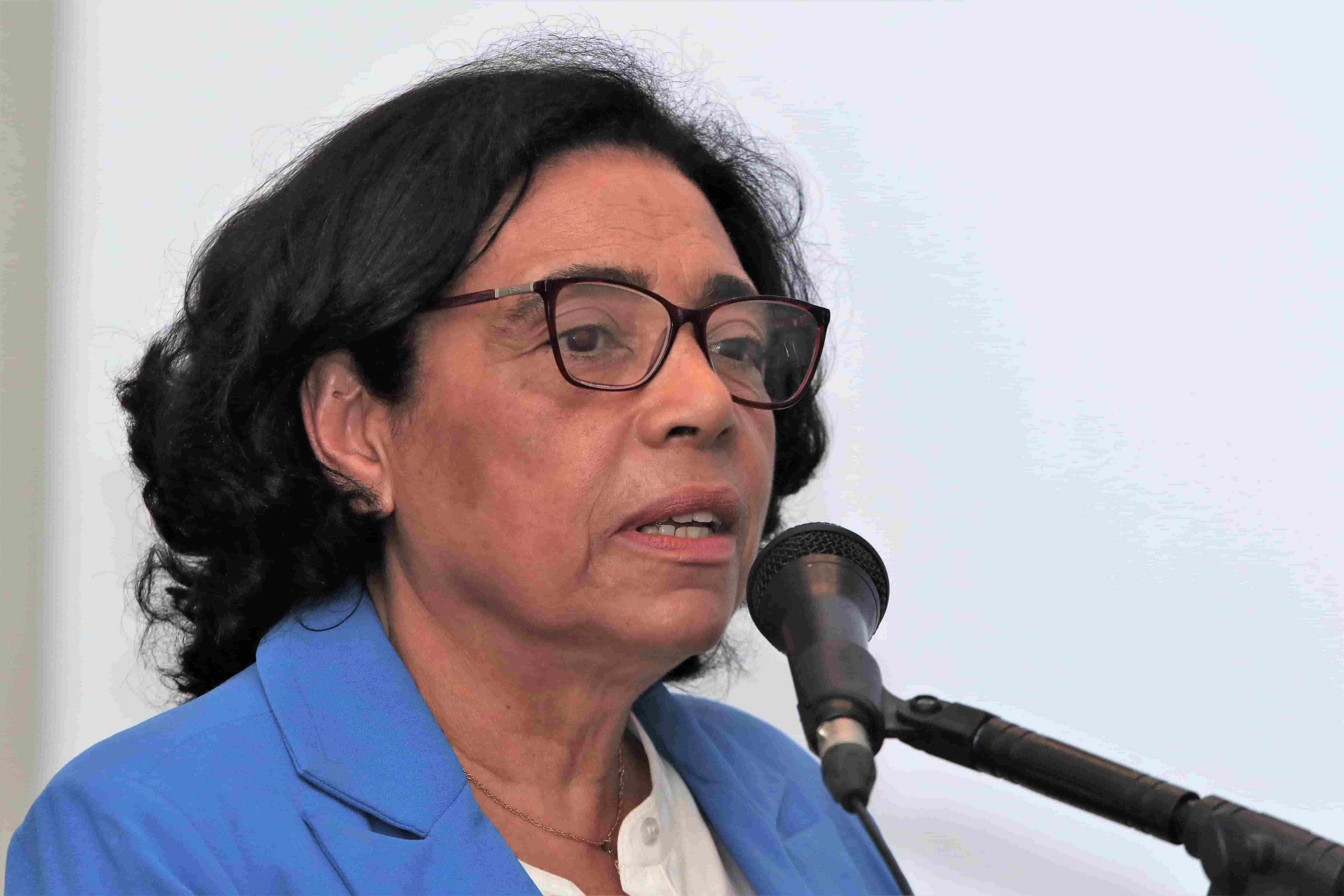 Coordenadora Geral de Saúde Bucal, vinculada à Secretaria de Atenção Especial de Saúde do Ministério da Saúde, a cirurgiã- dentista Doralice Severo da Cruz esteve em Santos