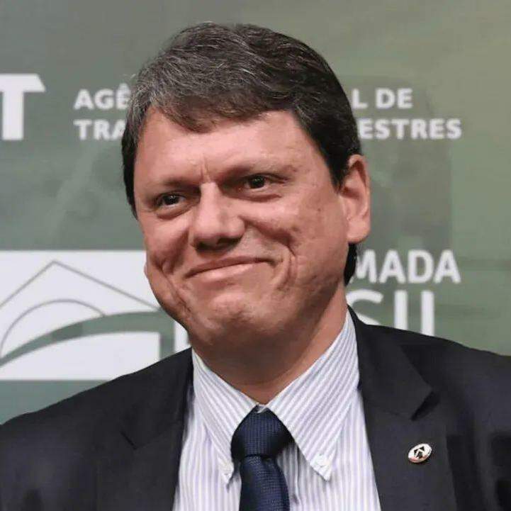 Reeleito em SP, Tarcísio promete mais entregas para o próximo mandato