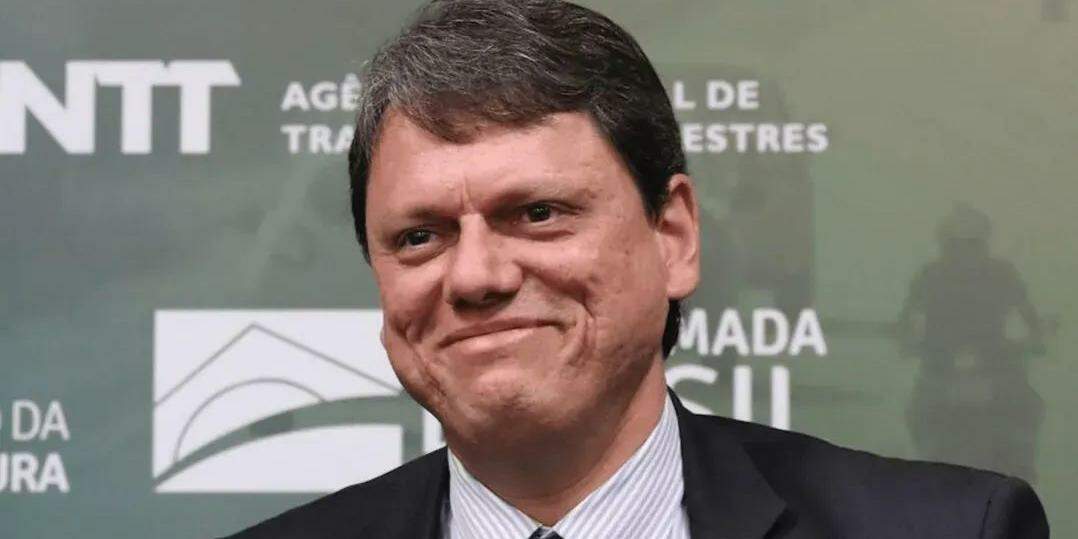 Reeleito em SP, Tarcísio promete mais entregas para o próximo mandato