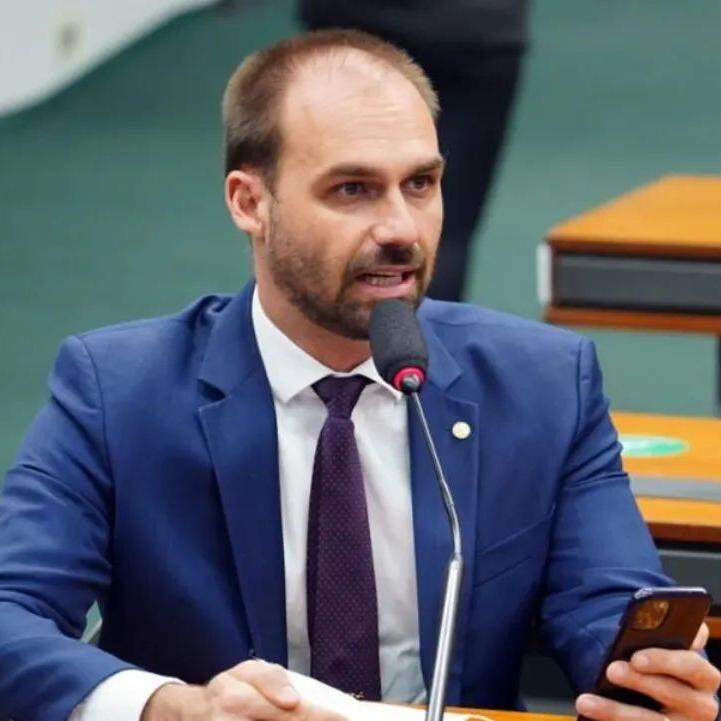 Eduardo Bolsonaro diz que PCC e CV 'vão poder ser combatidos igual Bin Laden era' pelos EUA