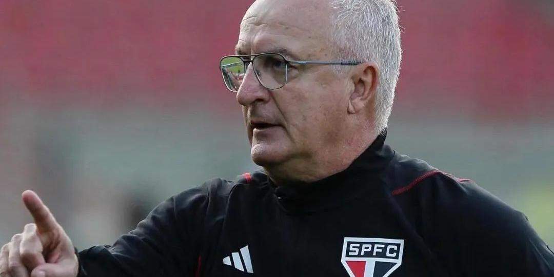 Dorival reestreia pelo São Paulo em jogo da Sul-Americana para encerrar jejum de vitórias