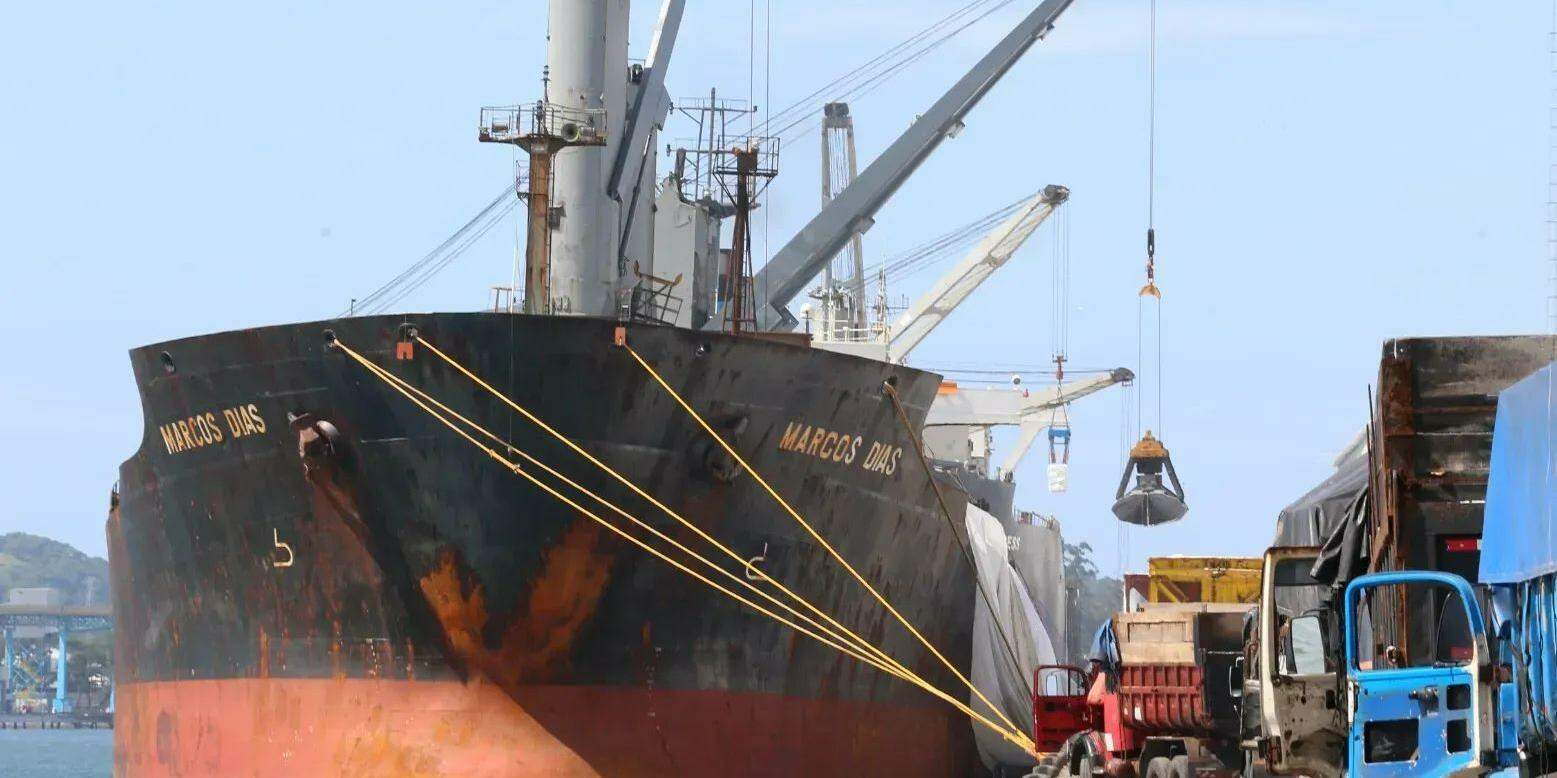 Há diversas oportunidades na área portuária