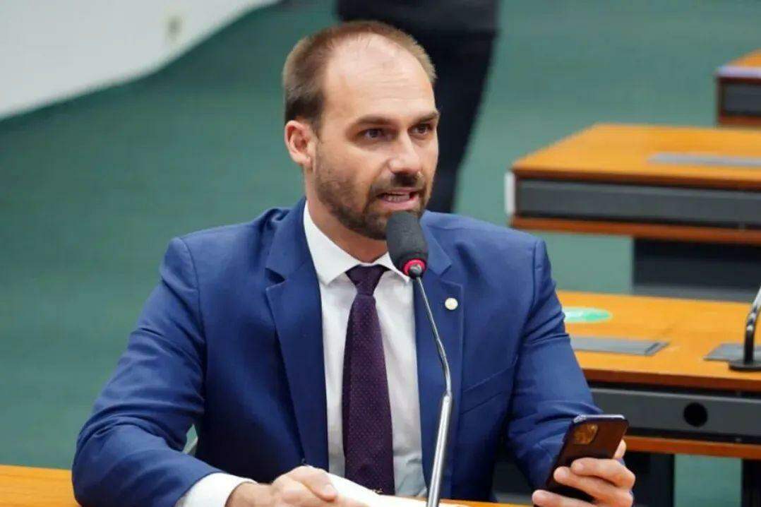 STF decide se Eduardo Bolsonaro será condenado no processo do tarifaço