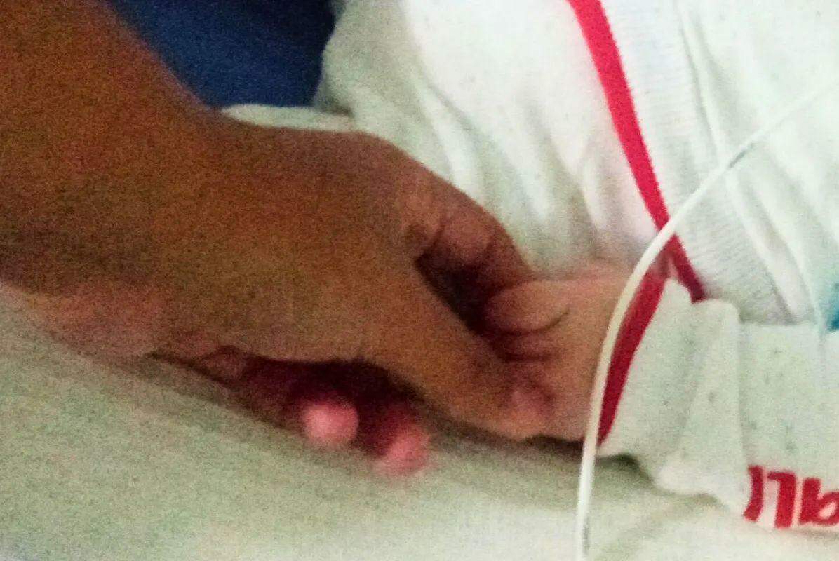 Helena Vitória está há quase sete meses internada após complicações no parto