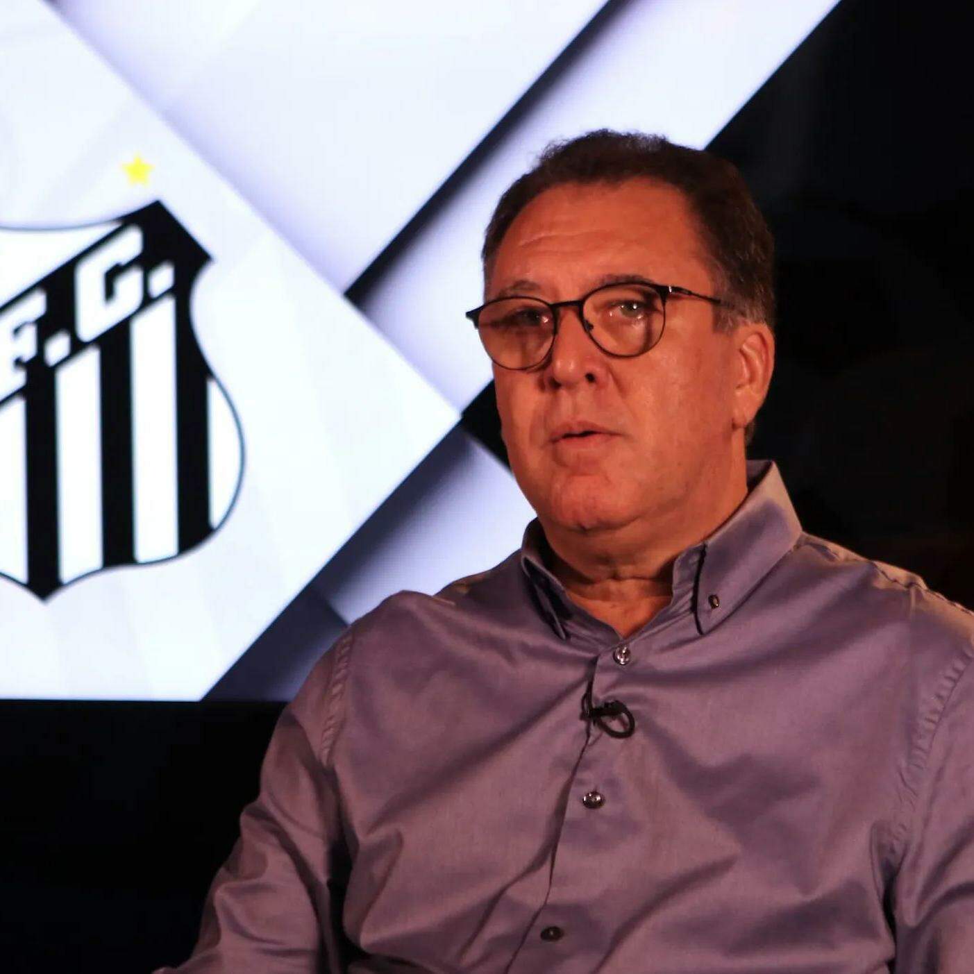 O presidente do Santos, Marcelo Teixeira, se diz a favor da renovação e da democracia no clube