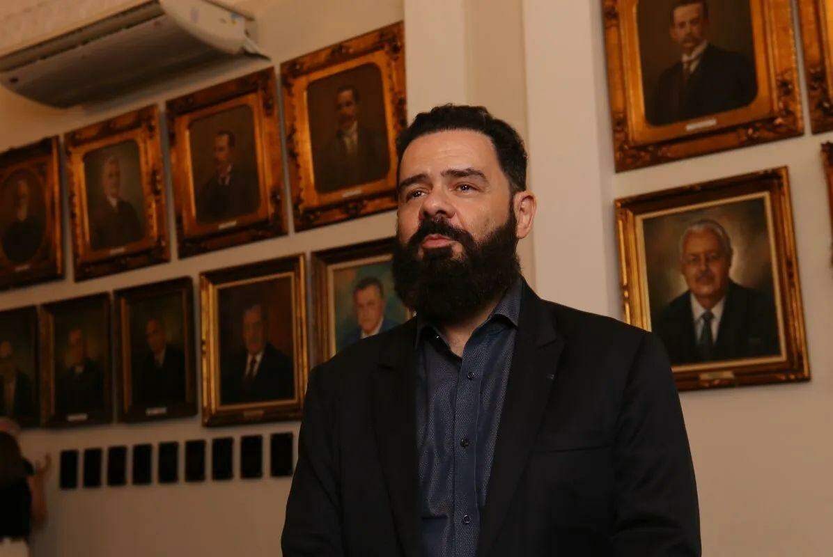 Paulo Frade foi autor da obra