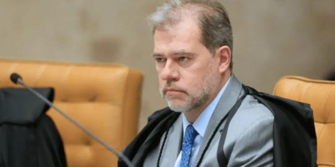  Toffoli suspendeu  a multa de R$ 10,3 bilhões da J&F