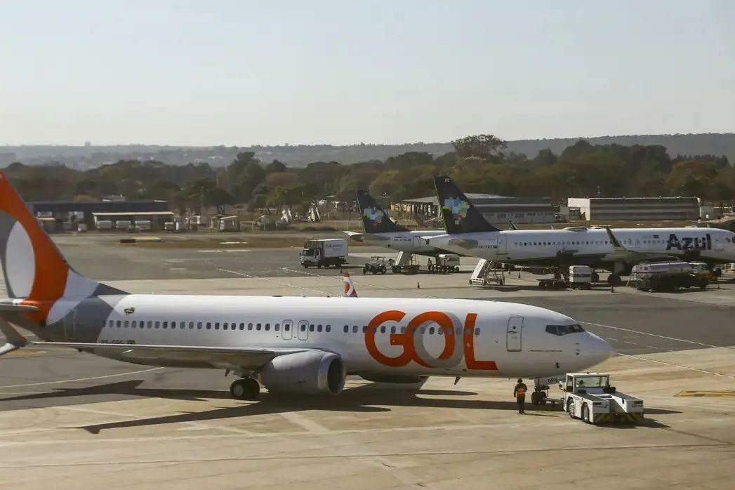 Aviões de Gol e Azul ficam a 22 metros um do outro enquanto voam em Congonhas