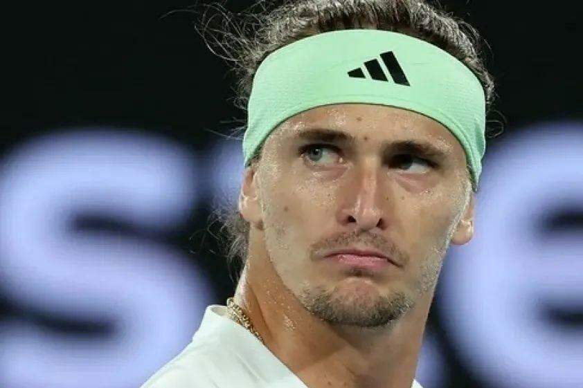 Zverev reprova redução de sets em Grand Slams e alfineta Djokovic: 'Está ficando mais velho'