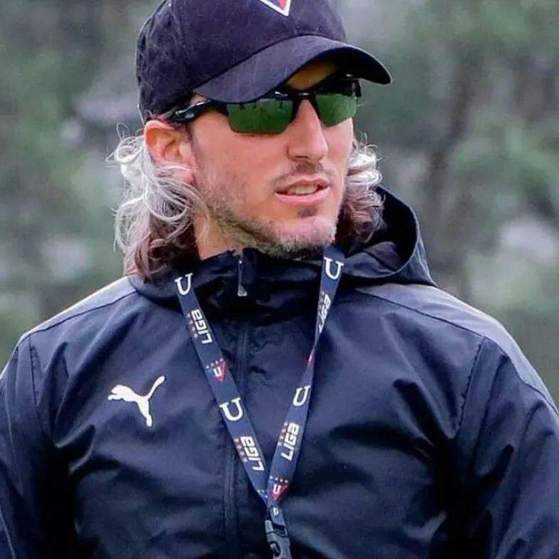 O técnico também ficou contente com a chegada de Enzo Díaz, recém contratado por empréstimo junto ao River Plate