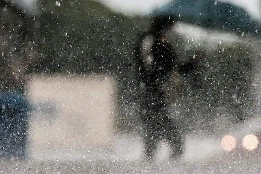 Chuva intensa deve atingir a Baixada Santista nas próximas horas