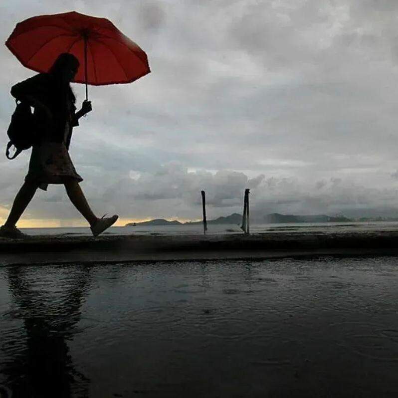 Primavera começa com chuva e ventos fortes na Baixada Santista