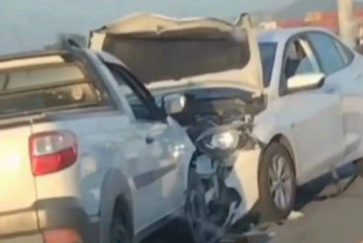 Acidente na Ponte dos Barreiros aconteceu na tarde desta segunda-feira