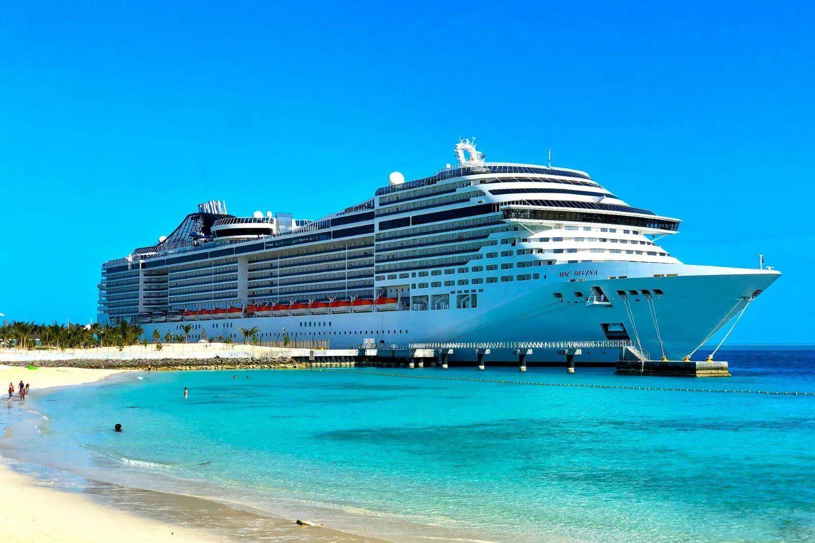 A situação aconteceu durante férias da família em cruzeiro da MSC no Caribe