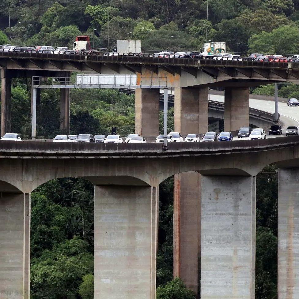 O projeto da terceira pista da Rodovia dos Imigrantes teve o parecer técnico da Cetesb aprovado na quarta (25) pelo Conselho Estadual do Meio Ambiente (Consema)