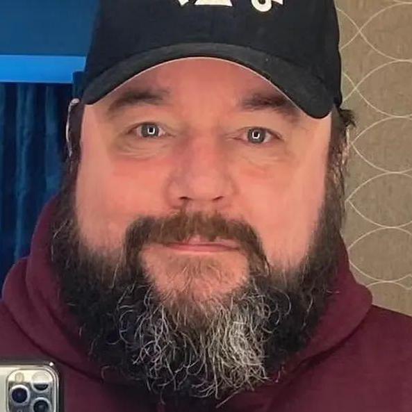 O ator deixou a mulher, Erin, além dos dois filhos, Sebastian, de 20 anos, e Ben, de 17 anos