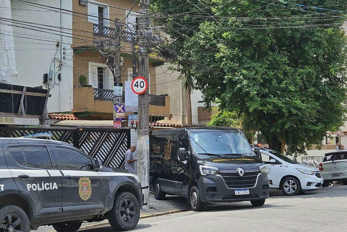 O caso aconteceu na Rua Frei Francisco Sampaio. Na manhã deste domingo, os corpos foram removidos pelo IML