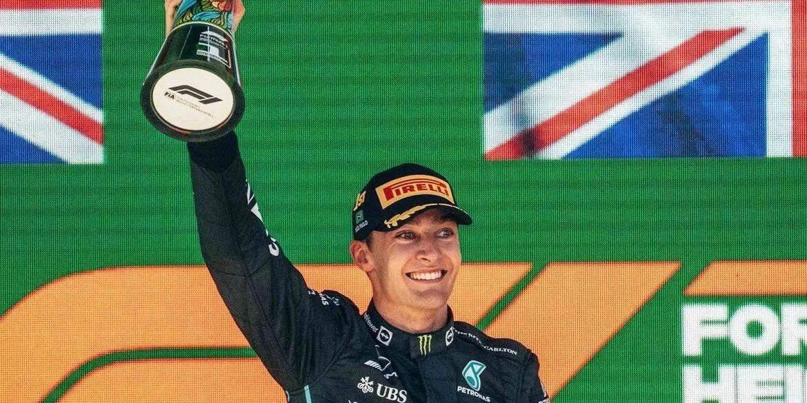 Russell afirmou que a plataforma atual da Mercedes é 