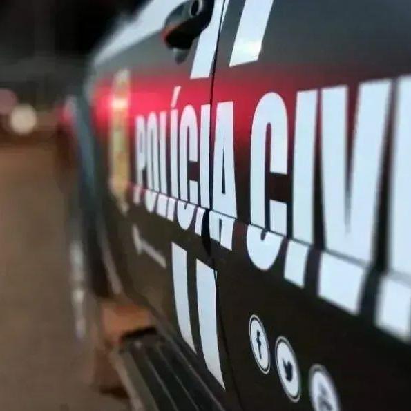 O caso foi registrado como vias de fato e tentativa de homicídio e segue para investigação