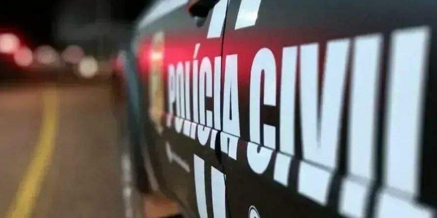 O caso foi registrado como vias de fato e tentativa de homicídio e segue para investigação