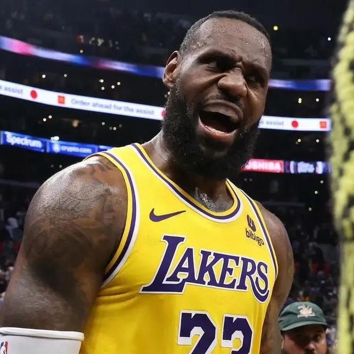 Apesar de encerrar a série negativa, foi a pontuação mais baixa dos Lakers desde 3 janeiro