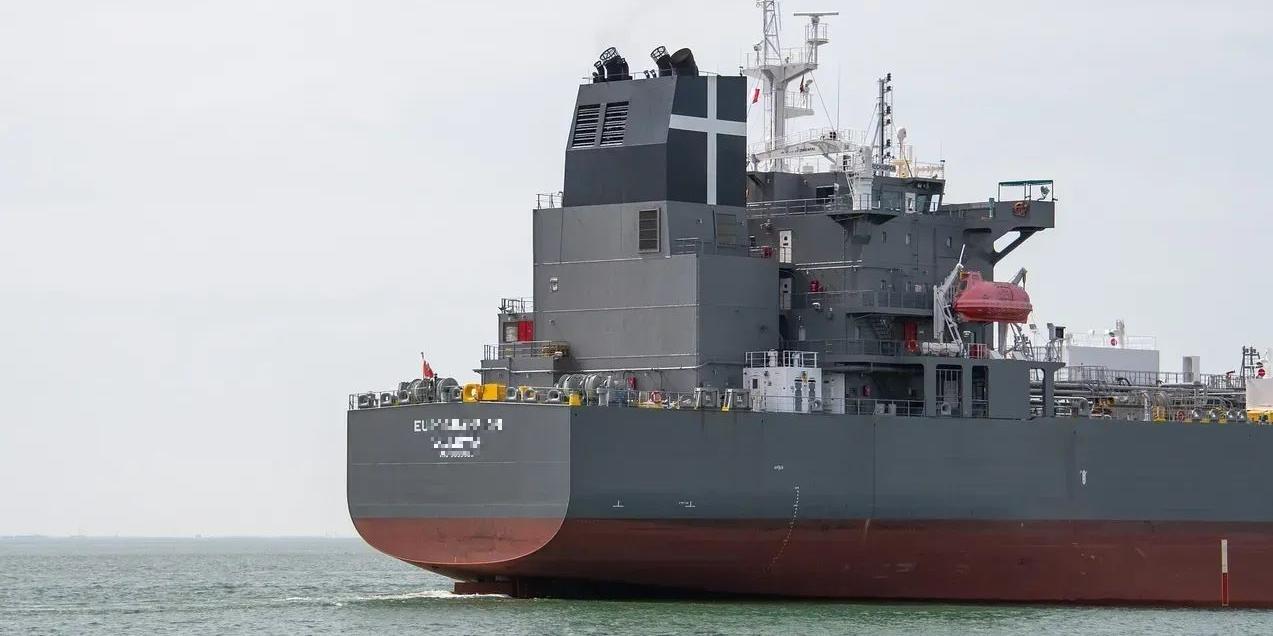 M/V Warrior e a Justiça especializada