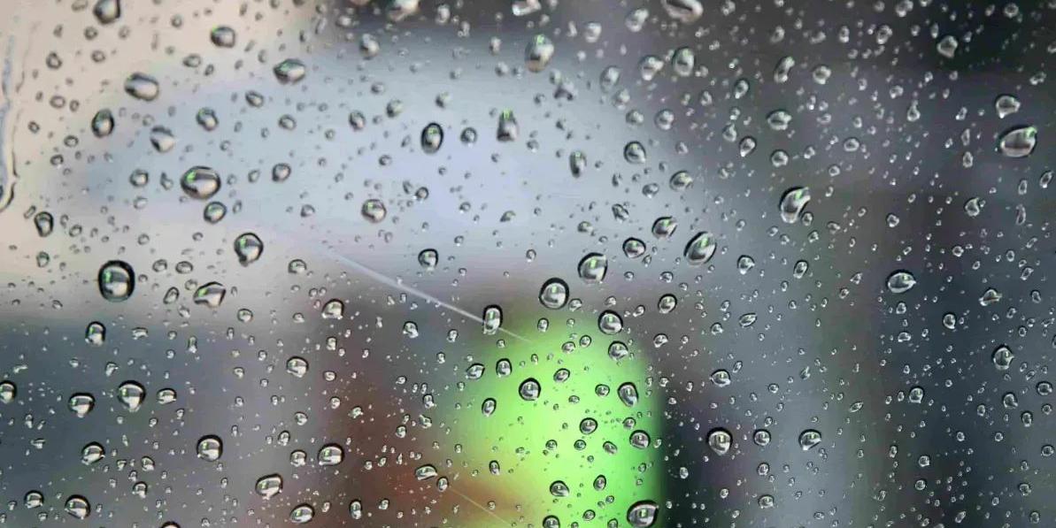 De segunda (23) à sexta (27), pancadas de chuva estão previstas na Baixada Santista