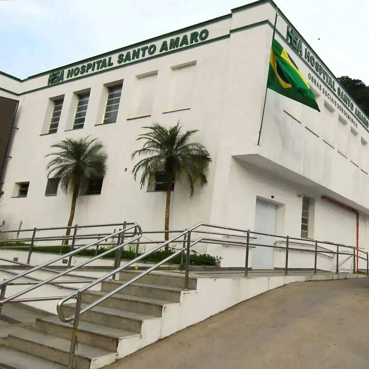 Vítima foi levada ao Hospital Santo Amaro, mas não resistiu aos ferimentos e morreu