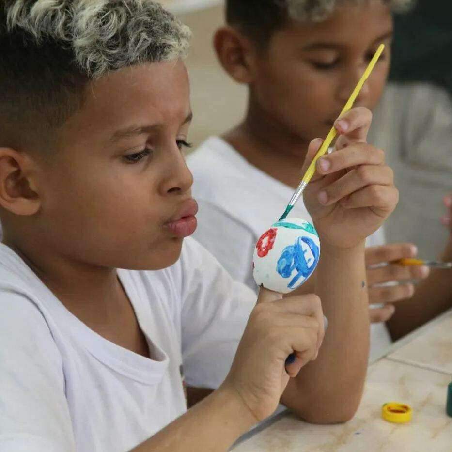 Crianças são do 3º ano da Unidade Municipal Escolar (UME) Colégio Santista, no bairro Vila Nova