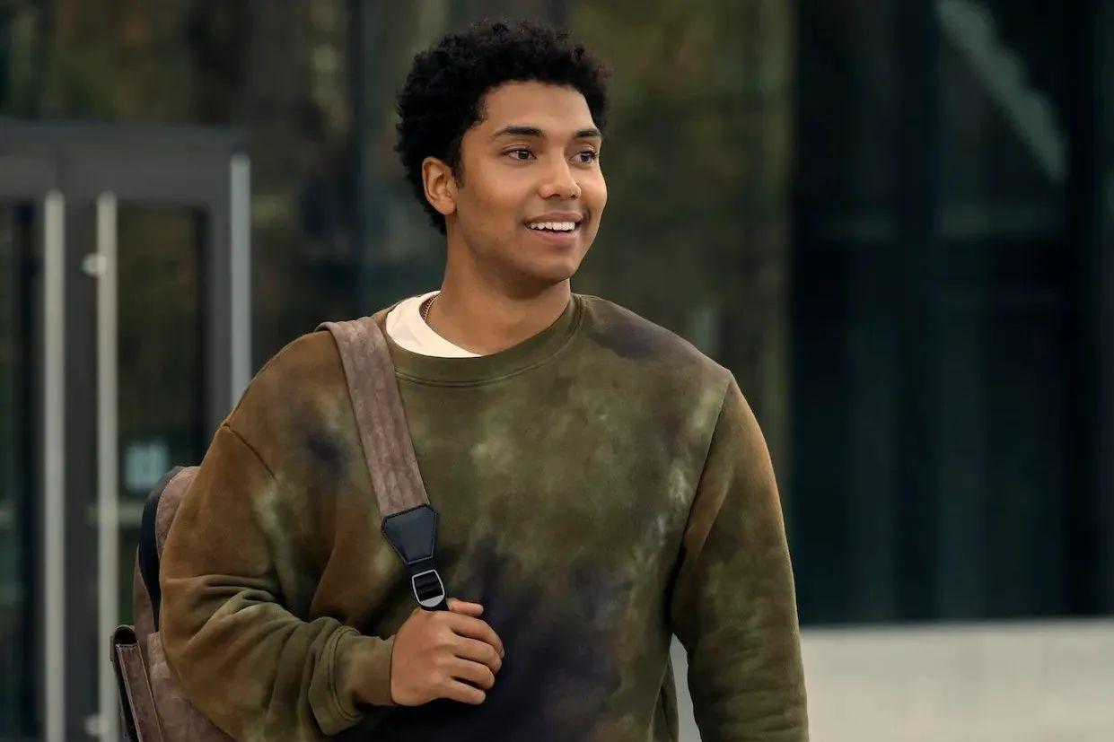 Ele começou a atuar fazendo pequenos papéis em séries de TV até conseguir destaque com o personagem Ambrose Spellman em O Mundo Sombrio de Sabrina (2018-2020).