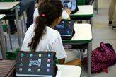 A rematrícula deve ser feita na Unidade Municipal de Educação (UME) onde o estudante está matriculado em 2026