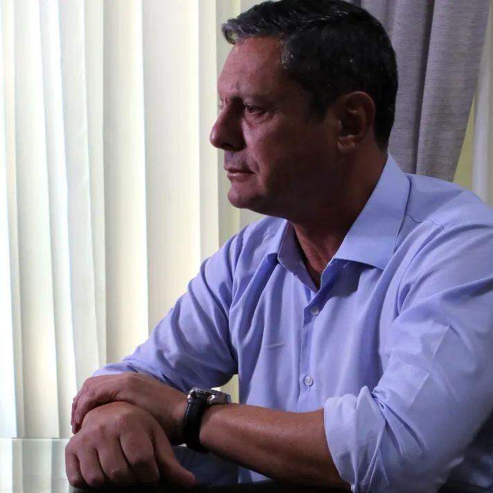 Prefeito de Santos, Rogério Santos (Republicanos), se afastará para tratar de um câncer na região cervical