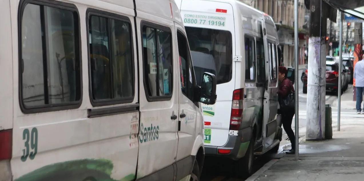 No texto, o vereador propôs autorizar a Administração Municipal a fazer pagamentos mensais ao serviço, mediante convênio