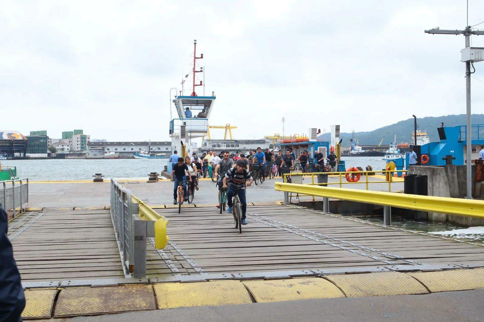 Atualmente, as travessias aquaviárias transportam mais de 21 mil veículos, 7,7 mil ciclistas e 7,6 mil pedestres por dia