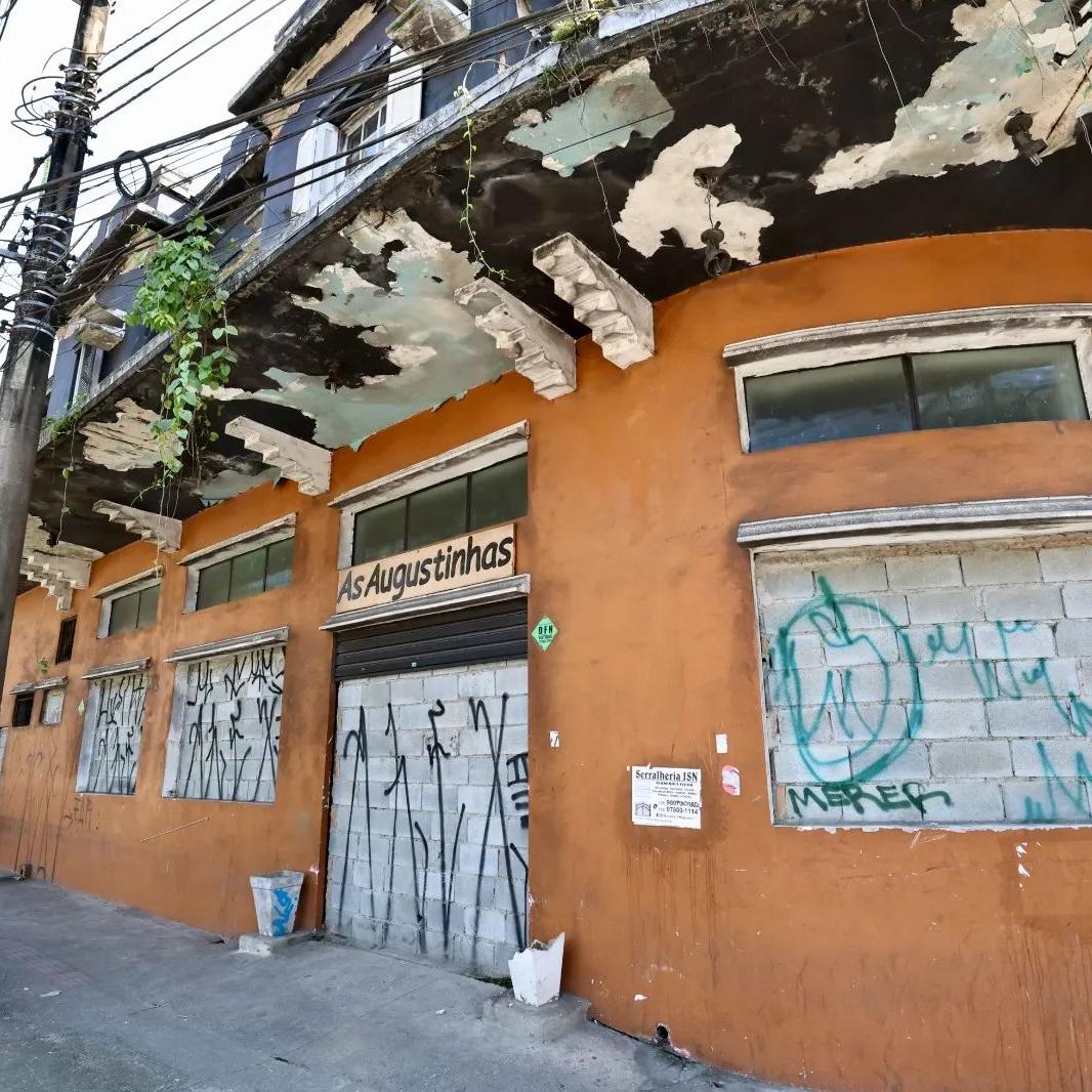 Este é um dos bens que o Município poderá tomar. Pela Constituição, imóveis devem ter função social