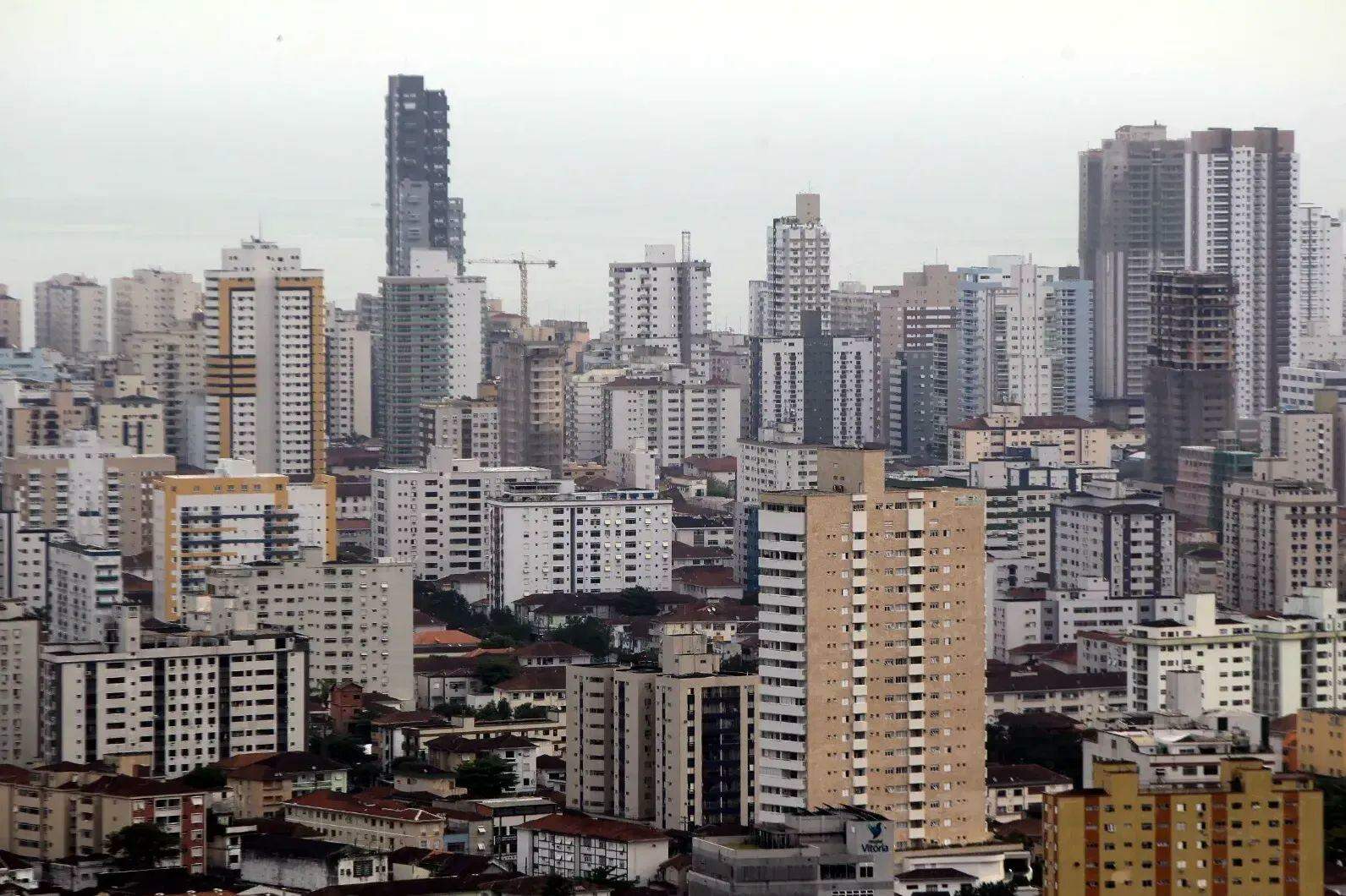 Entre 2024 e 2025, o preço médio dos imóveis na Baixada Santista já havia registrado alta de 9,3%