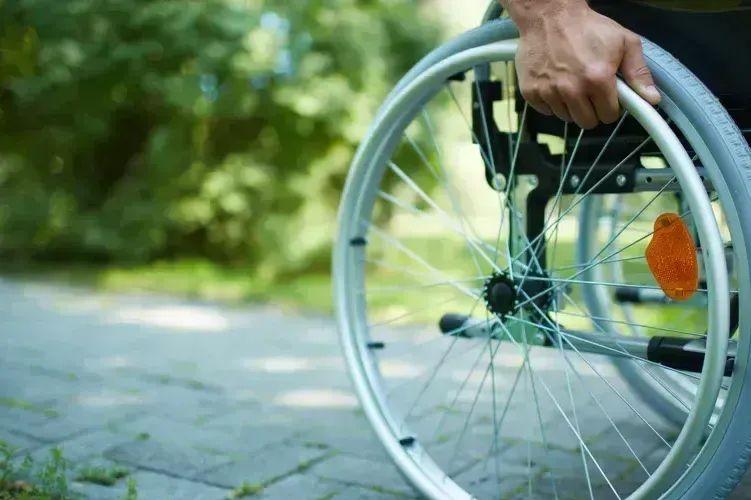 Uma reflexão sobre o 'exemplo de superação'