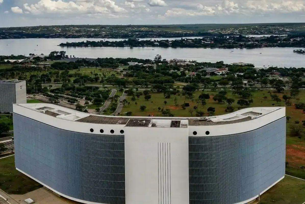 Por unanimidade, os ministros do TSE consideraram ter havido propaganda eleitoral negativa contra candidato, o que é vedado pela legislação eleitoral