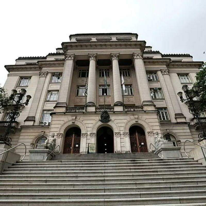 Mais de 200 vagas estão abertas em novo concurso público da Prefeitura de Santos