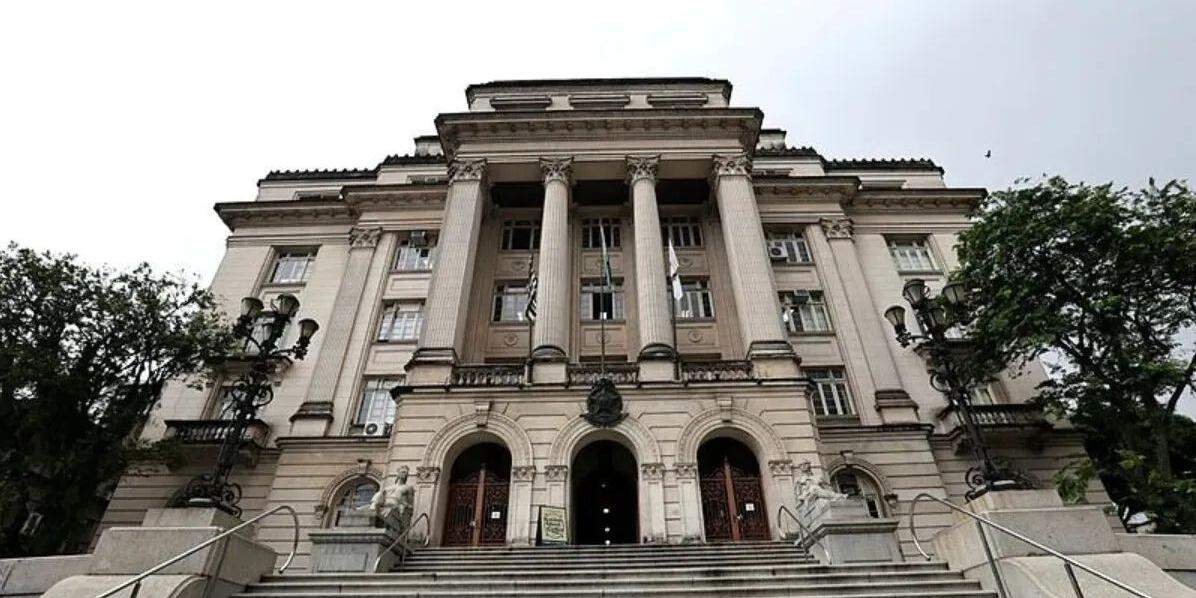 Mais de 200 vagas estão abertas em novo concurso público da Prefeitura de Santos