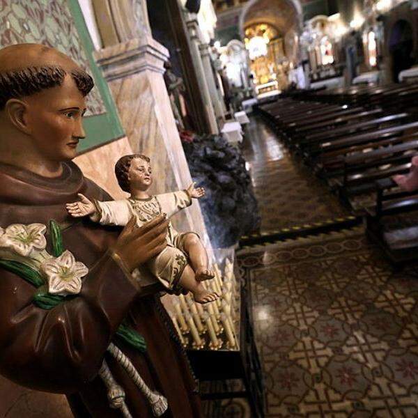 Devotos iniciam neste sábado (1º) as celebrações, que vão até o dia 13 de junho