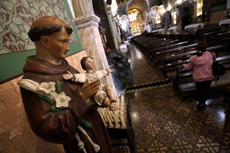 Devotos iniciam neste sábado (1º) as celebrações, que vão até o dia 13 de junho